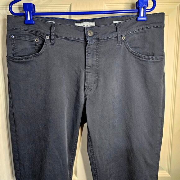 Brax Feel Good Hi-Flex Chuck Jeans – Modern Fit, Dark Wash, Men's 36x31 - Picture 3 of 10